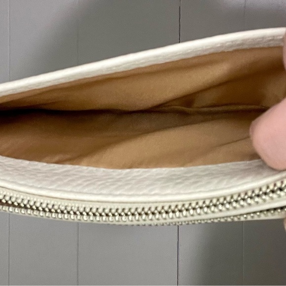 Coach White Leather Wristlet - Picture 5 of 11